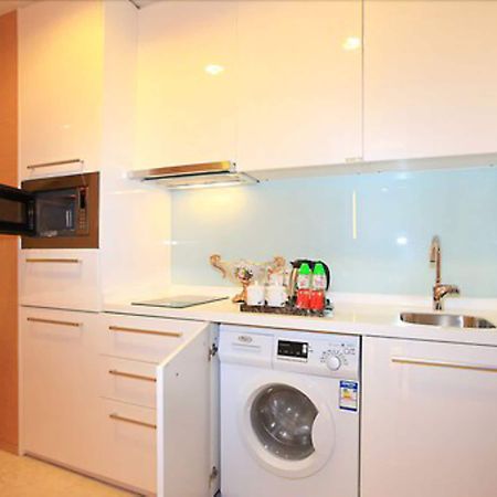 Guangzhou Heefun Apartment - Poly World Trading Center Shajing Экстерьер фото